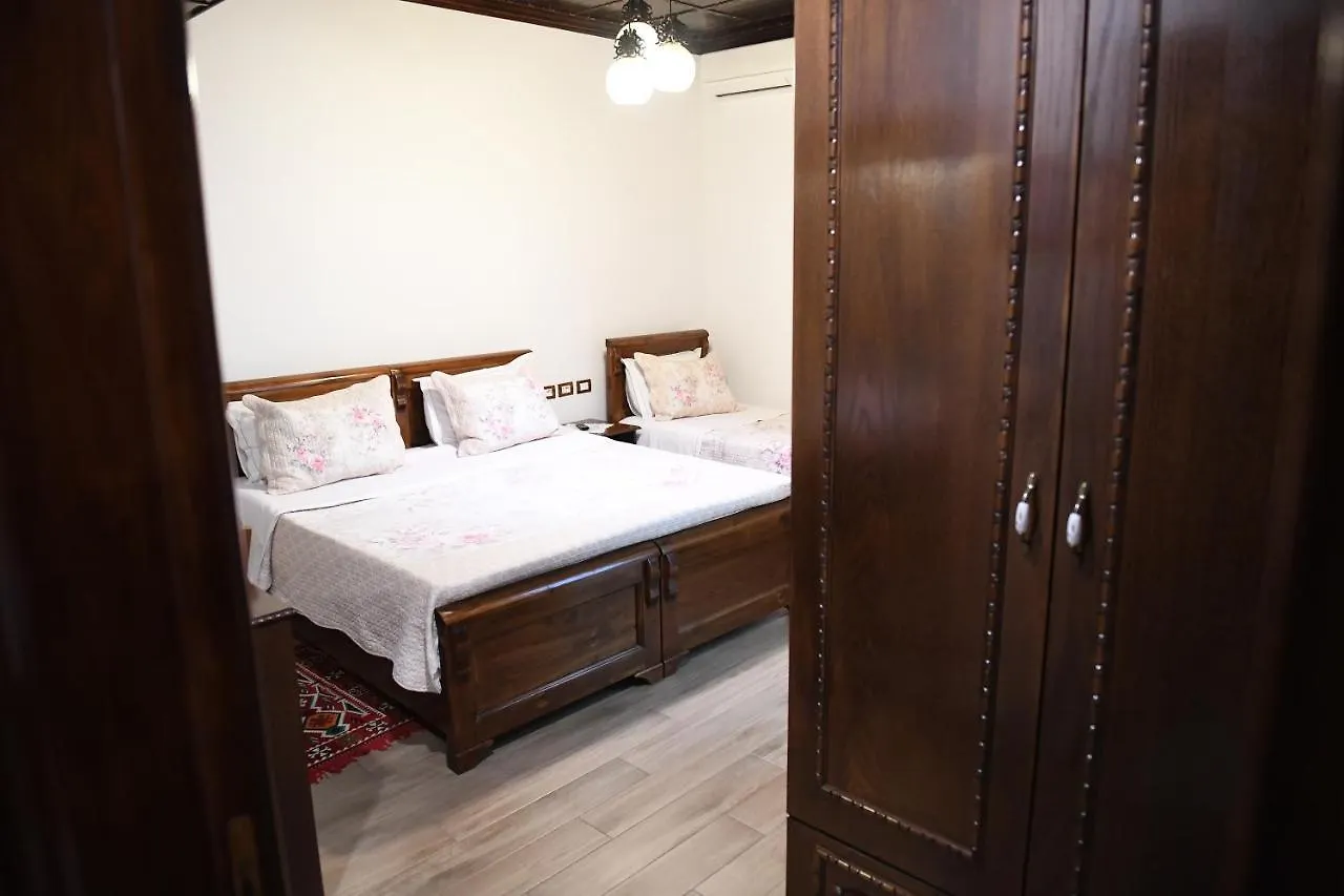 Hotel Kaceli Berat 4*,  Albanië