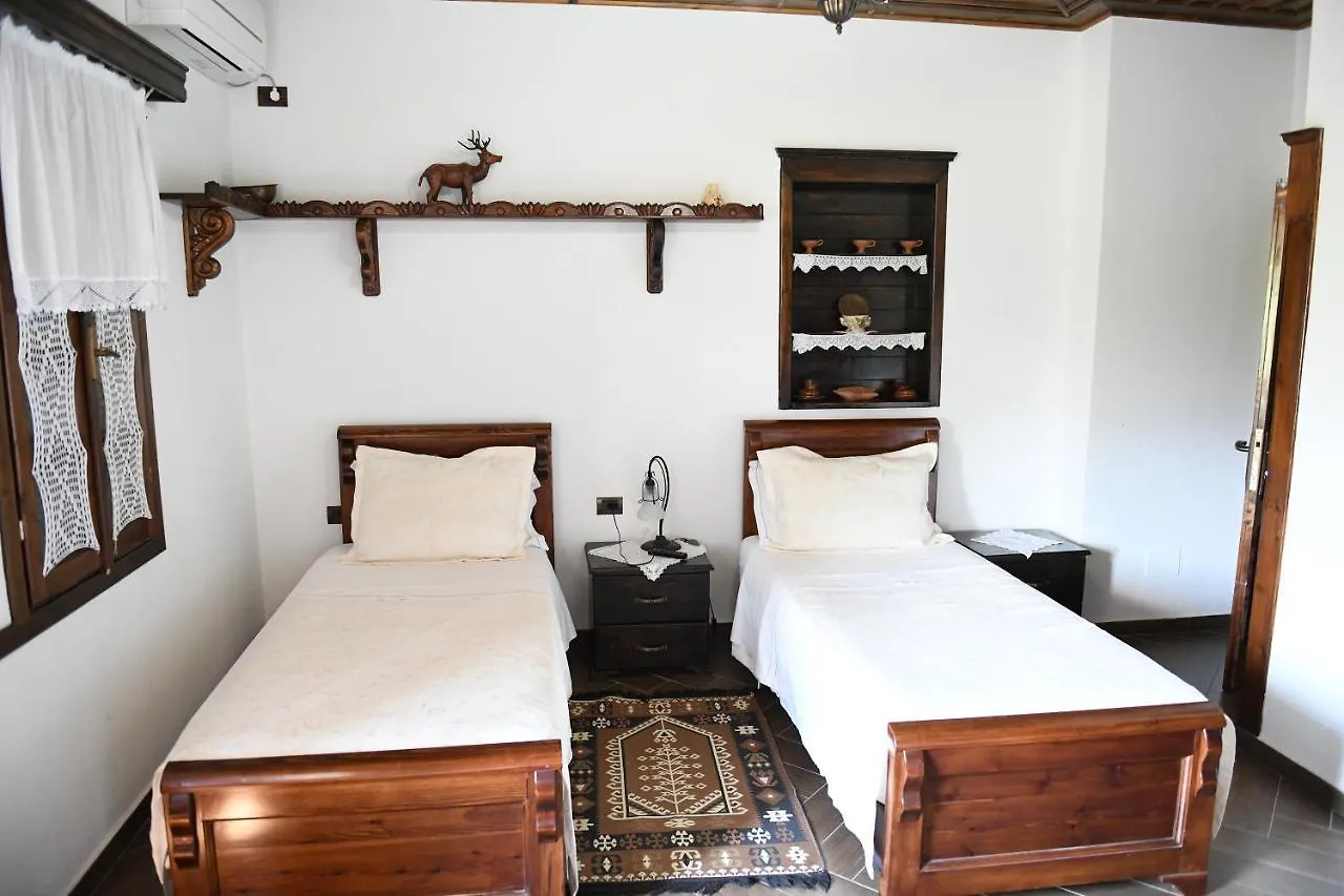****  Hotel Kaceli Berat Albanië