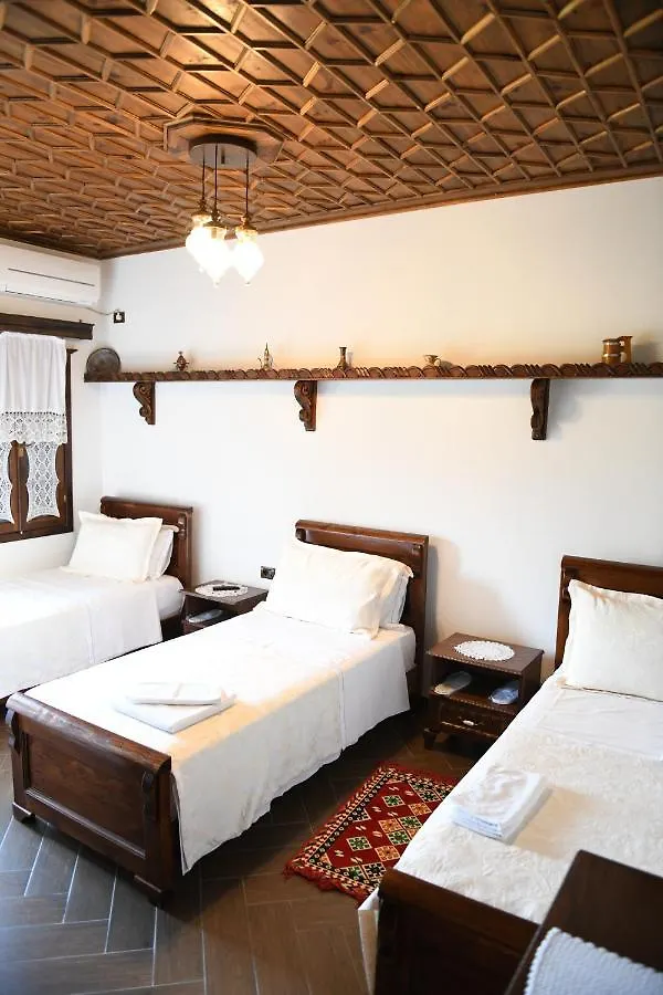 Hotel Kaceli Berat 4*,  Albania