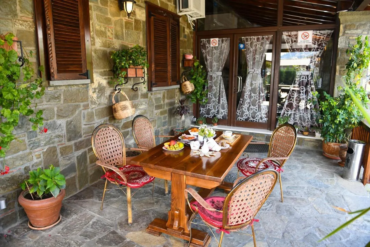 Hotel Kaceli Berat 4*,  Albanië